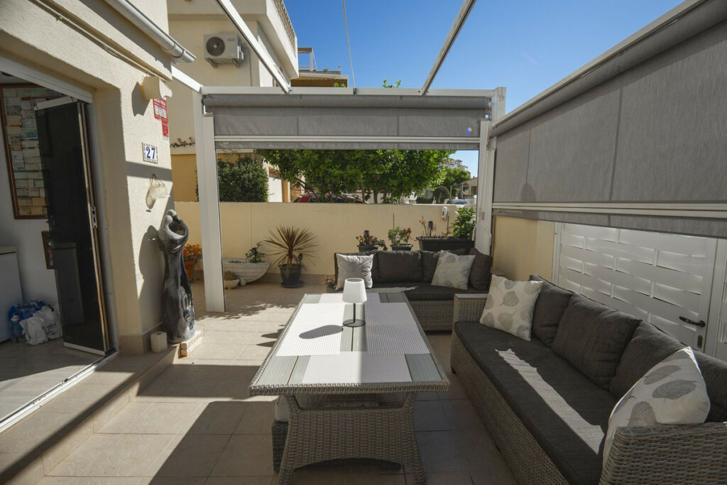 Detached Villa Las Ramblas Golf Alicante - image 13