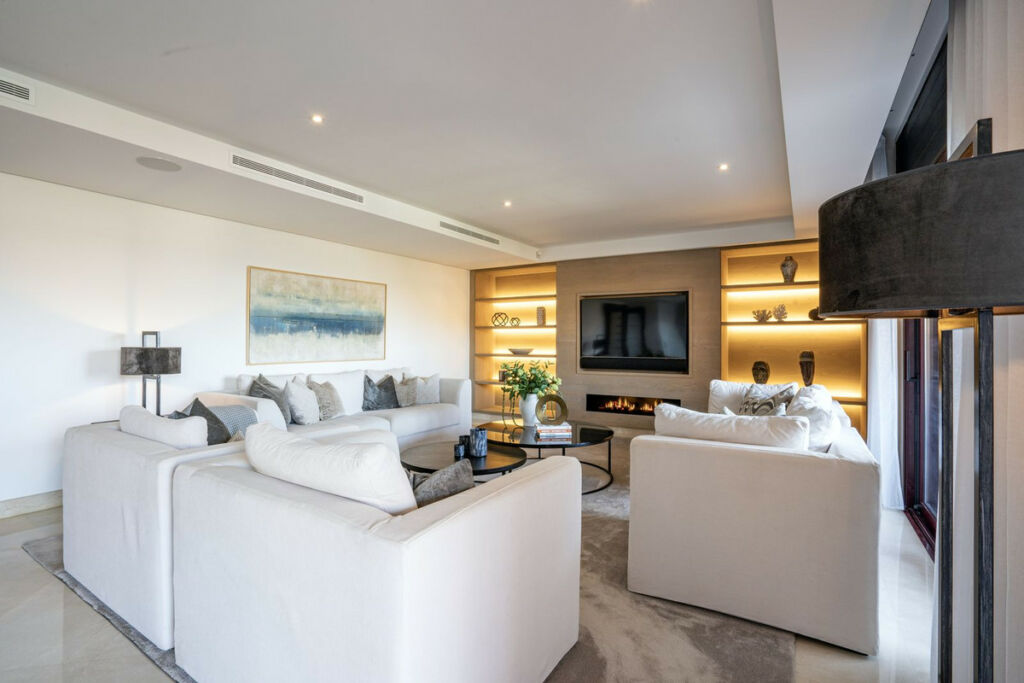 Penthouse Duplex Puerto Banús Málaga - image 13