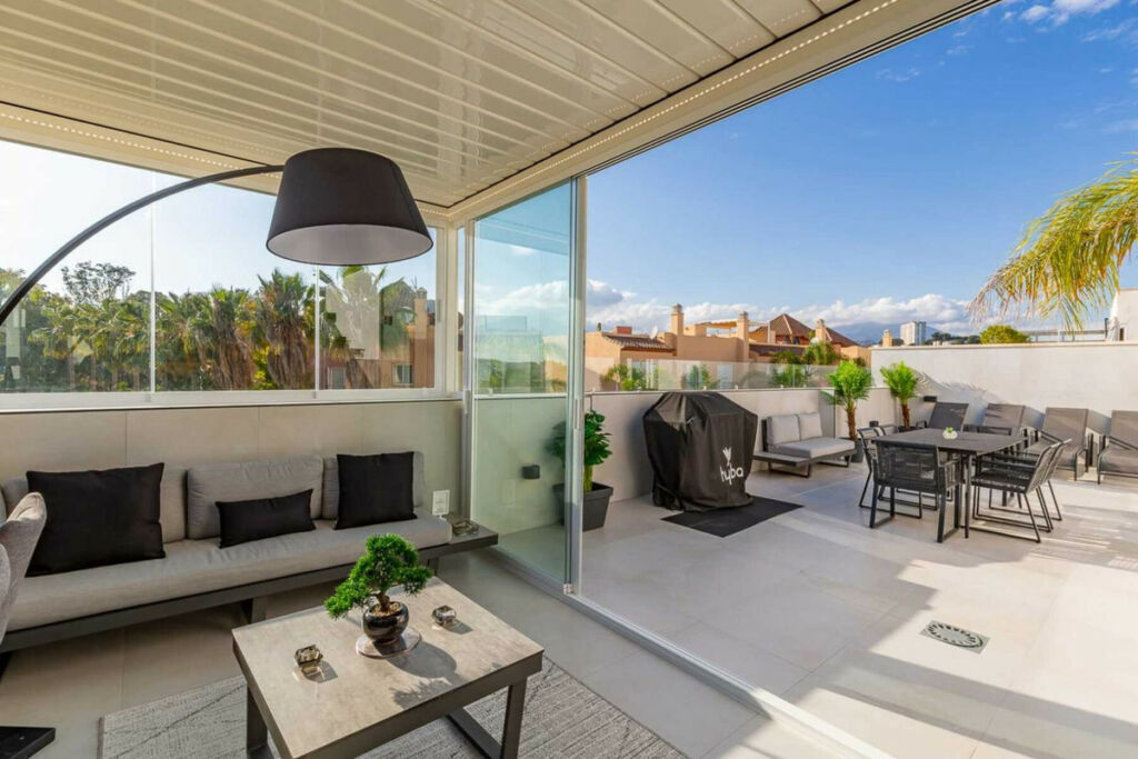 Penthouse Nueva Andalucía Málaga - image 13