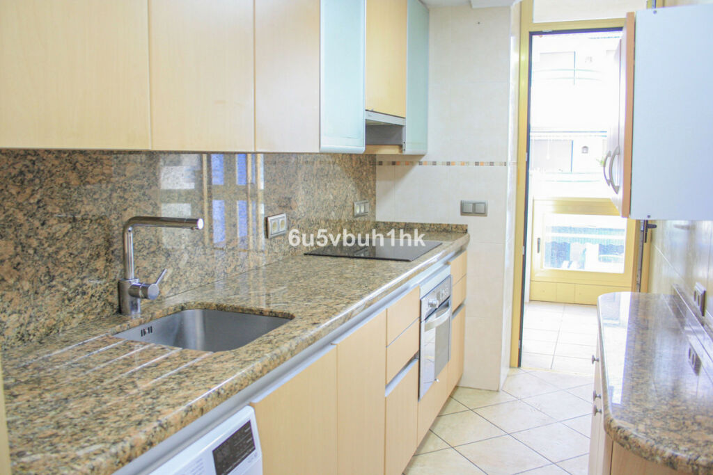 Middle Floor Apartment Marbella Málaga - image 14