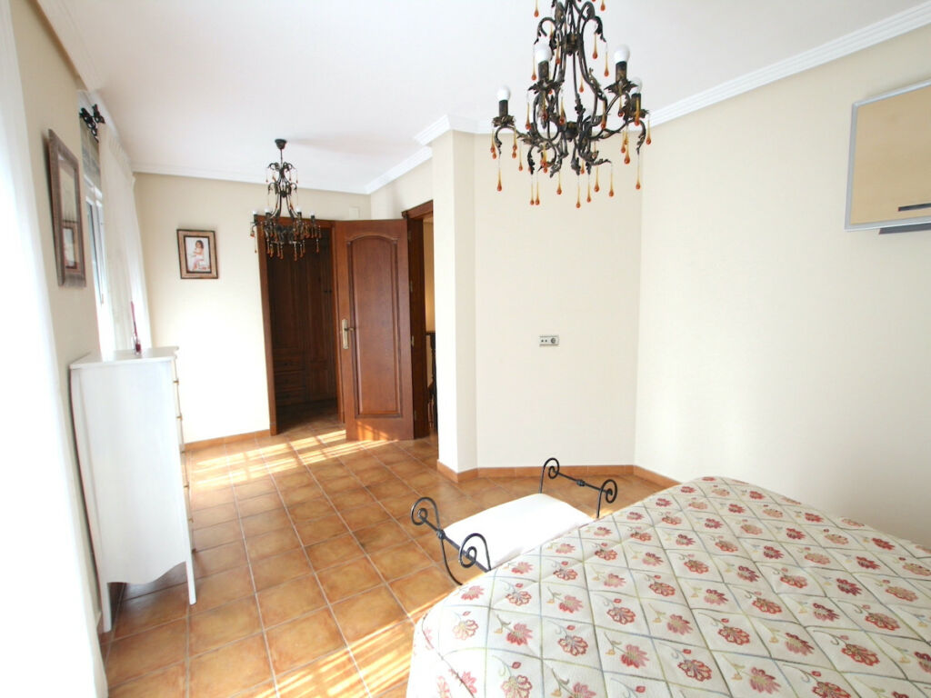 Townhouse Benijofar Alicante - image 13