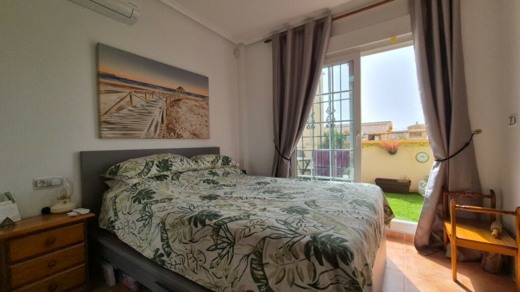 Detached Villa Orihuela Alicante - image 13