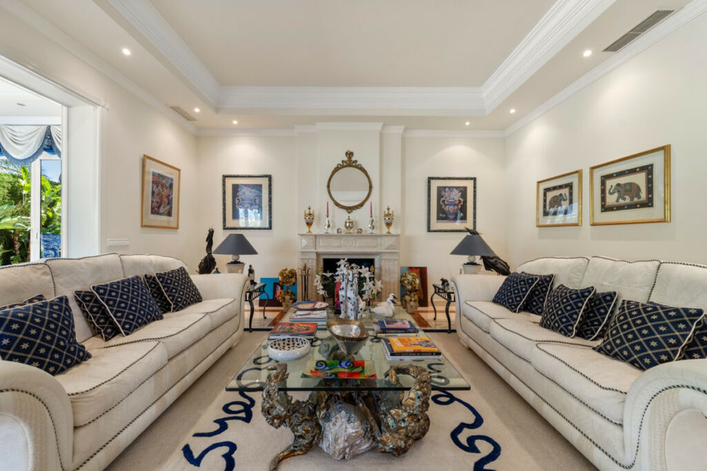 Detached Villa Benahavís Málaga - image 13