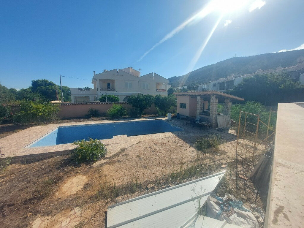 Detached Villa Albir Alicante - image 13