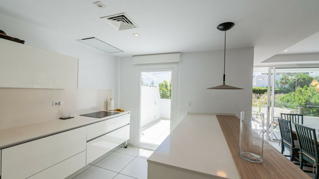 Detached Villa Benalmadena Málaga - image 13