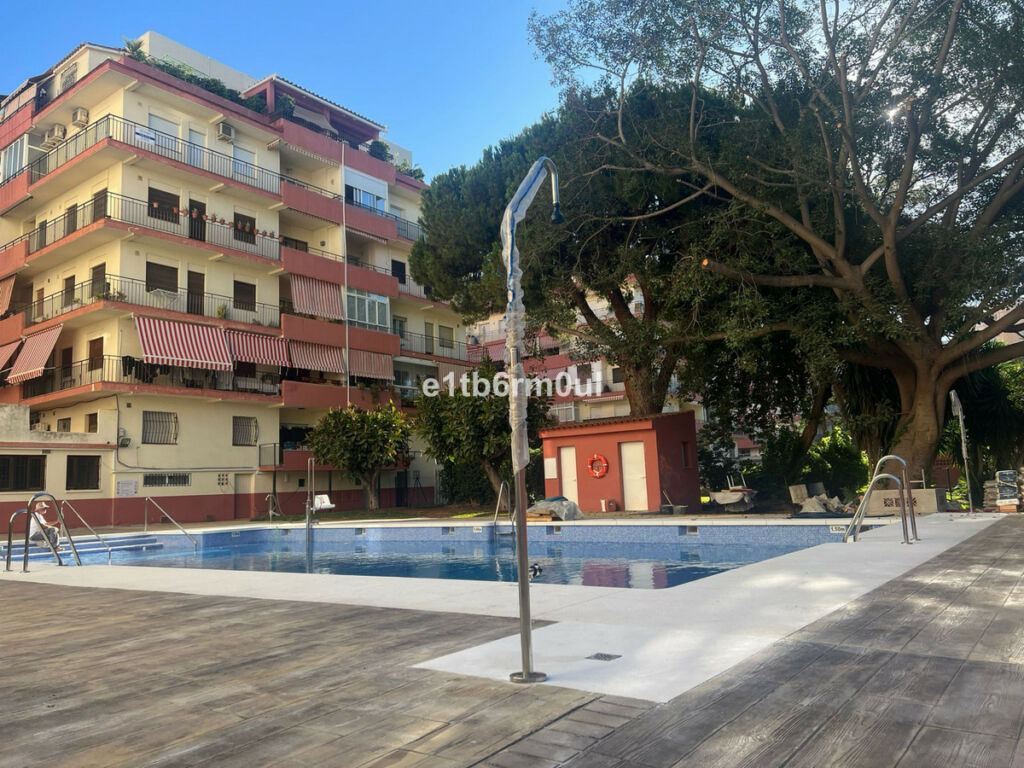 Middle Floor Apartment Marbella Málaga - image 14