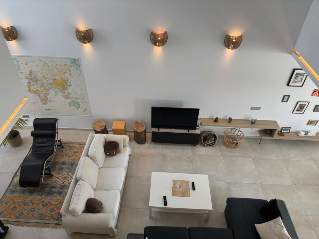 Detached Villa Los Pacos Málaga - image 14