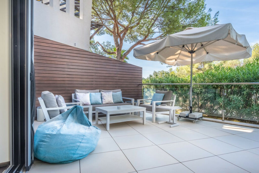 Townhouse Sierra Blanca Málaga - image 14