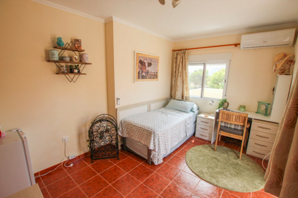 Detached Villa Calpe Alicante - image 14