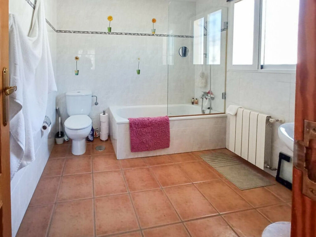 Detached Villa La Nucia Alicante - image 14