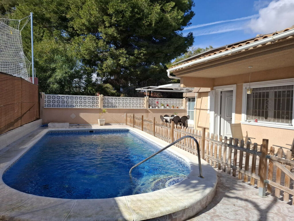 Bungalow Torrevieja Alicante - image 14