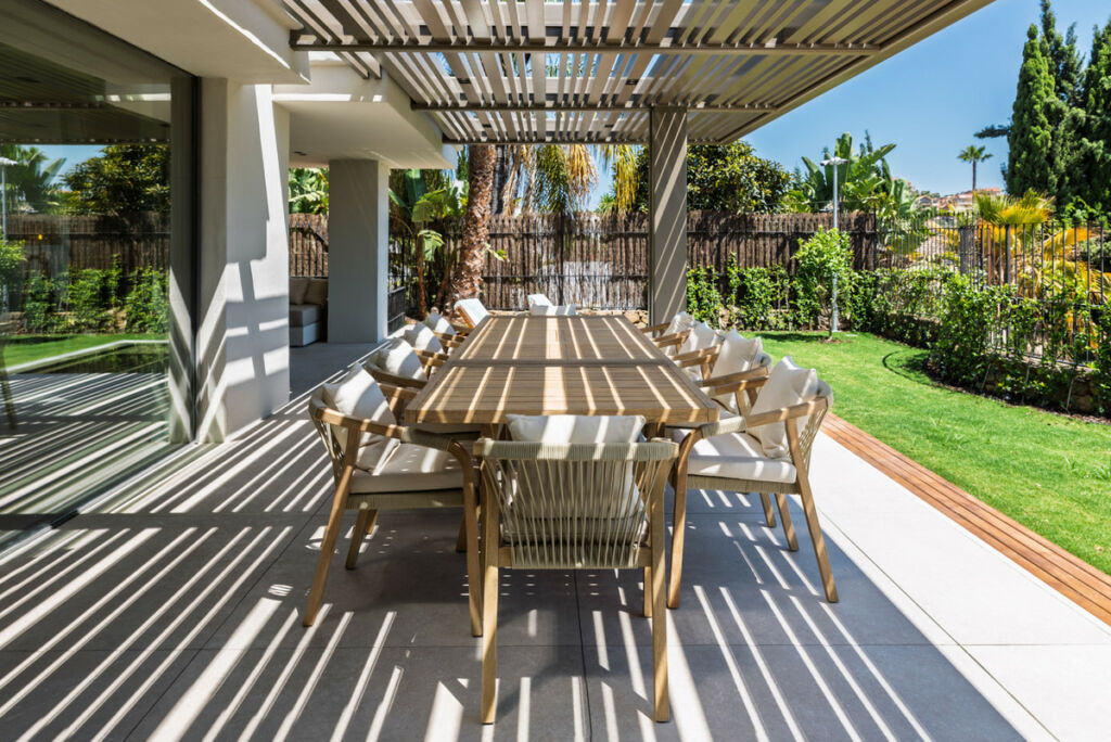 Detached Villa Nueva Andalucía Málaga - image 14