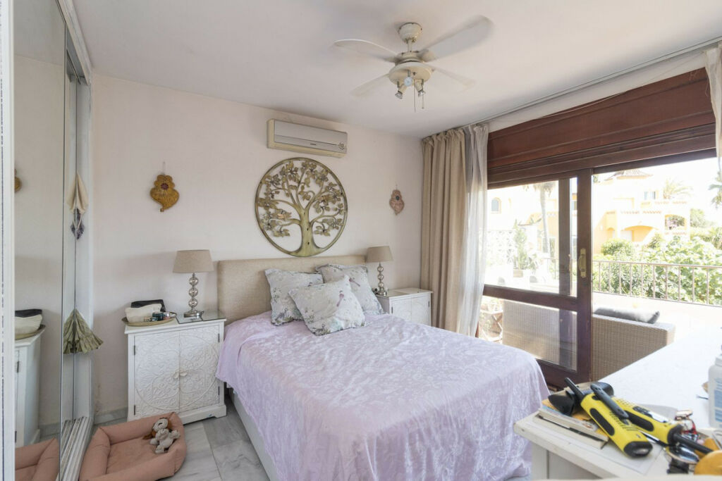 Detached Villa El Rosario Málaga - image 14