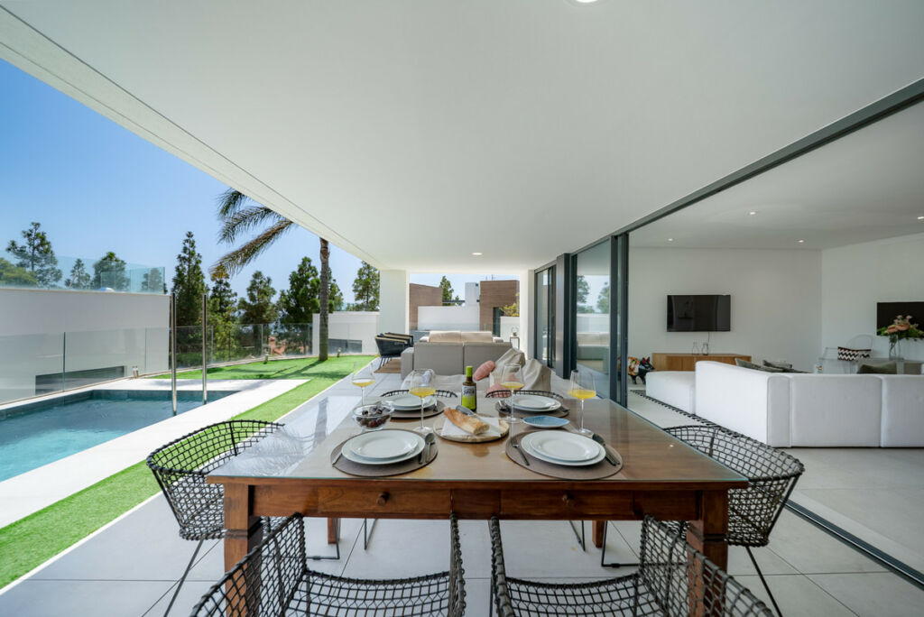 Duplex Cabopino Málaga - image 14