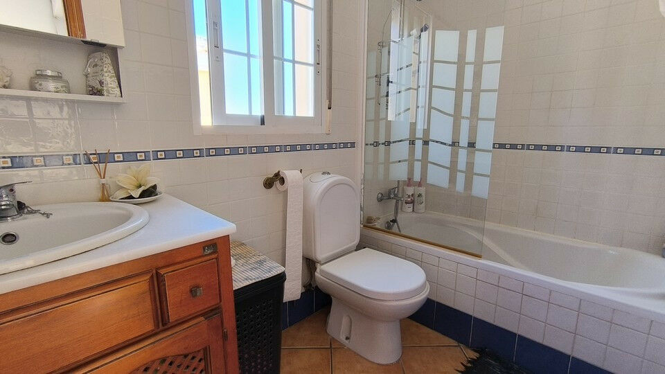 Detached Villa Algorfa Alicante - image 14