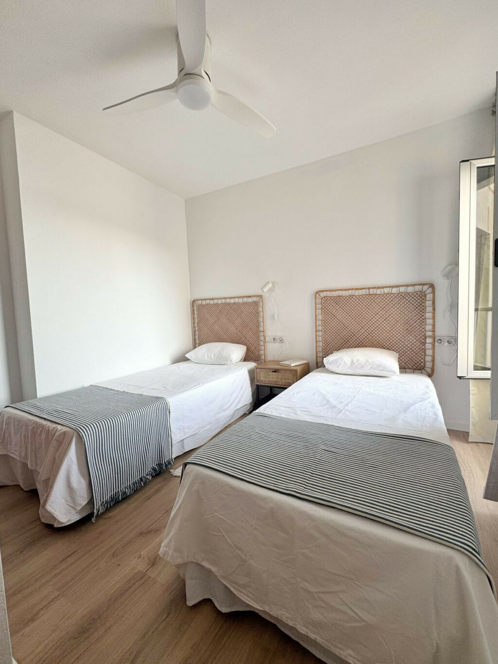Middle Floor Apartment Fuengirola Málaga - image 14