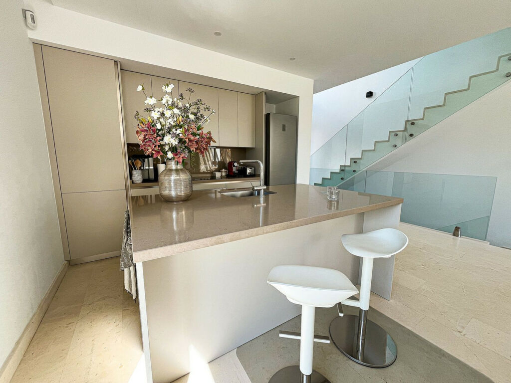 Semi-Detached House Cabopino Málaga - image 14