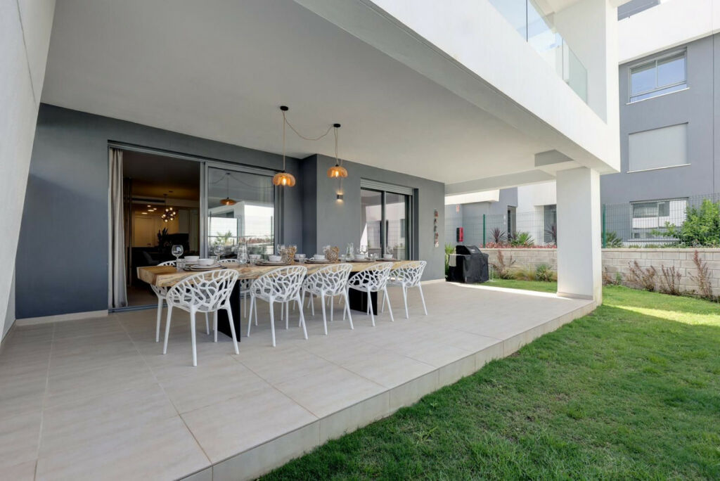 Ground Floor Apartment Estepona Málaga - image 14