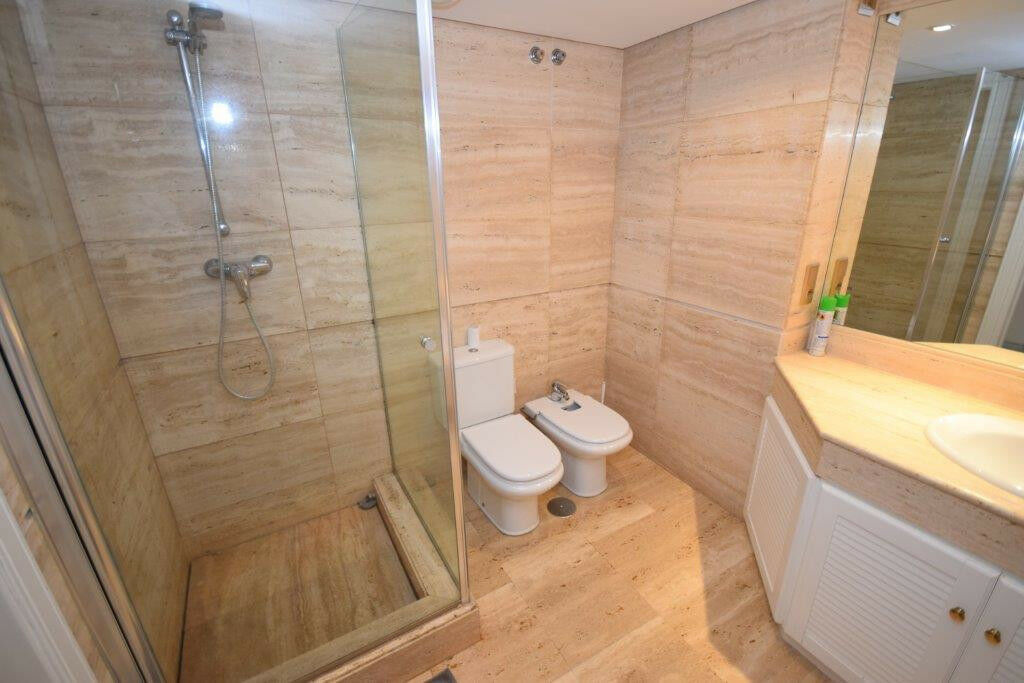 Duplex Marbella Málaga - image 14