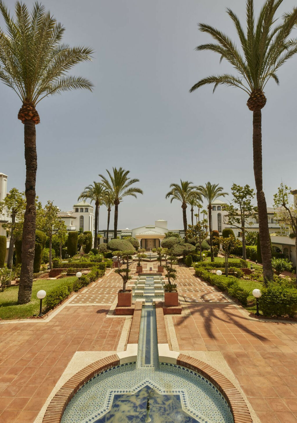 Middle Floor Apartment Estepona Málaga - image 14
