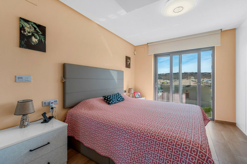 Detached Villa Benijofar Alicante - image 12