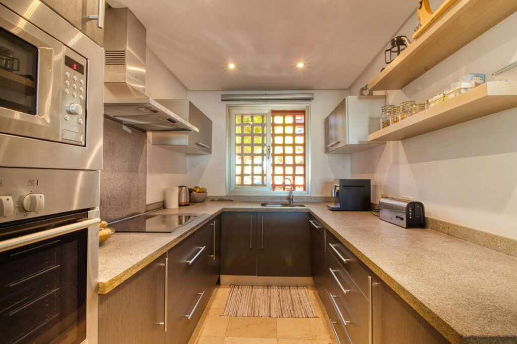 Townhouse Manilva Málaga - image 14