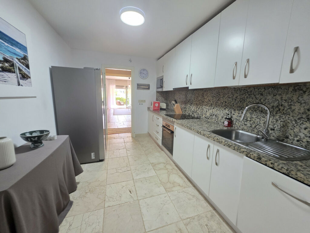 Ground Floor Apartment Estepona Málaga - image 14
