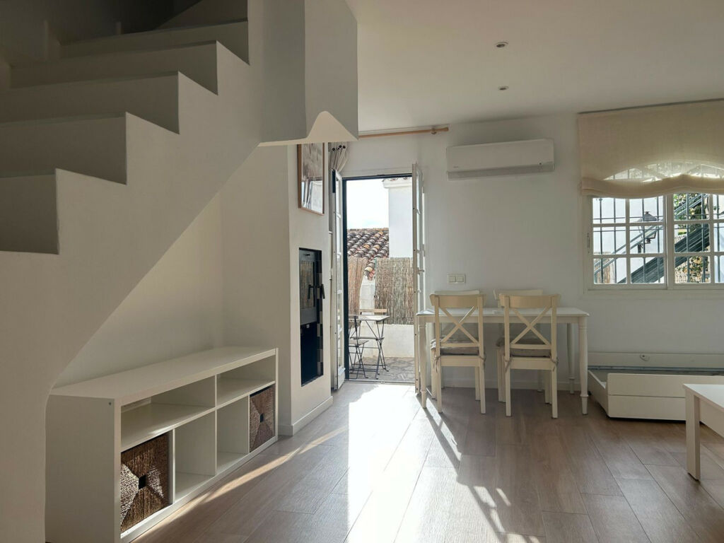 Townhouse Torrequebrada Málaga - image 14