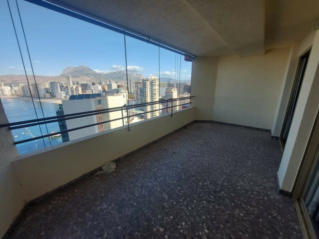 Middle Floor Apartment Benidorm Alicante - image 14