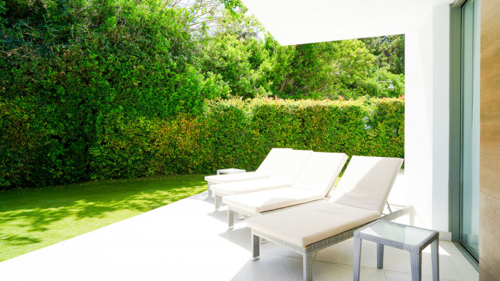 Detached Villa El Paraiso Málaga - image 14