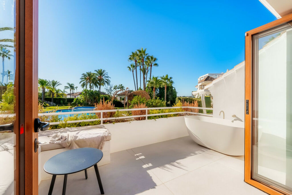 Ground Floor Apartment Nueva Andalucía Málaga - image 14