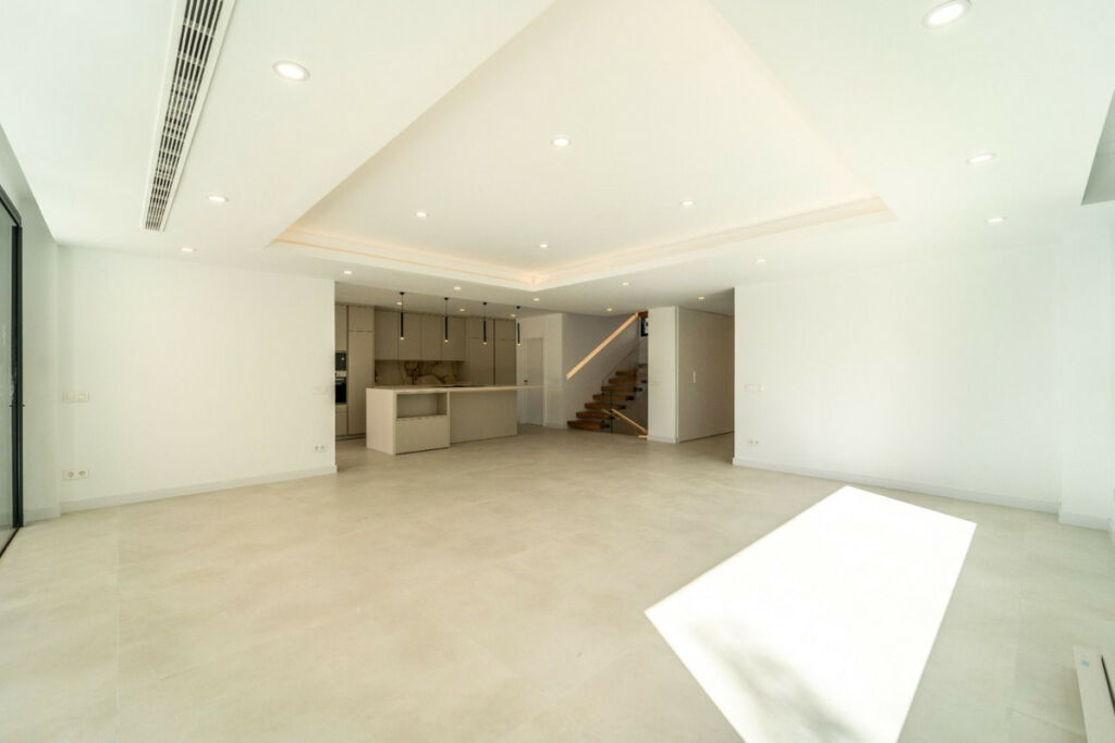 Detached Villa La Capellania Málaga - image 14