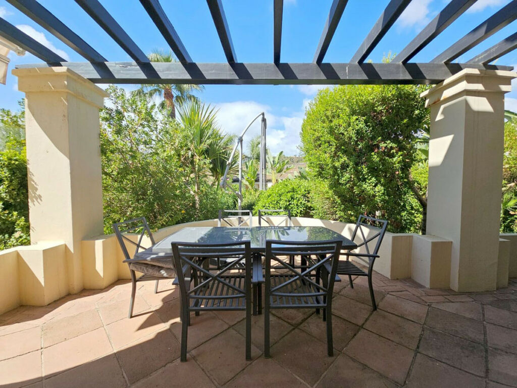 Ground Floor Apartment Benahavís Málaga - image 14