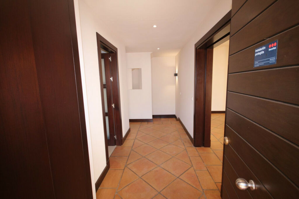 Semi-Detached House Benahavís Málaga - image 14
