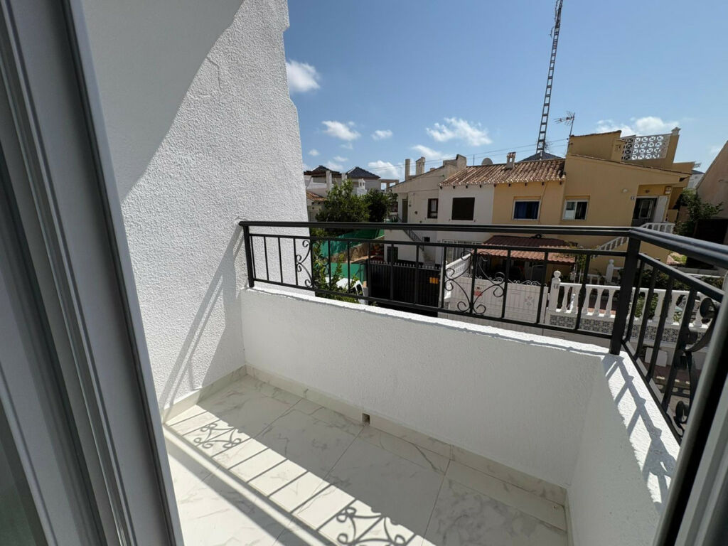 Bungalow Torrevieja Alicante - image 14