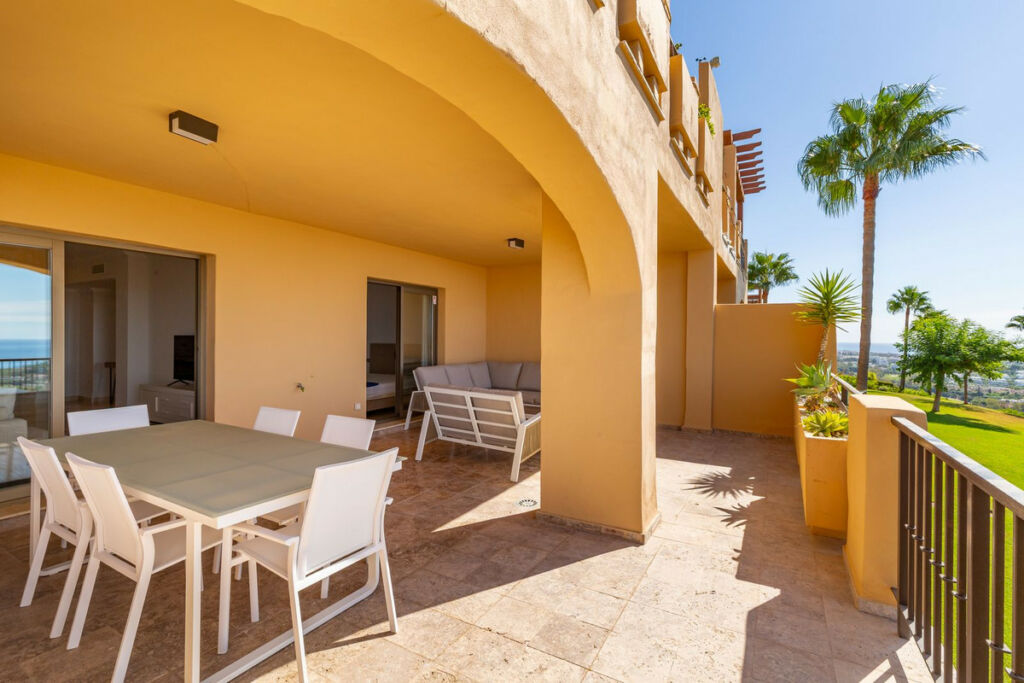 Ground Floor Apartment Benahavís Málaga - image 14