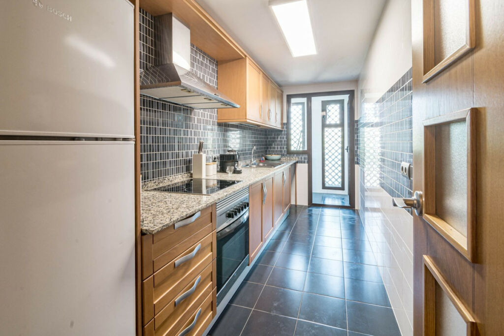 Ground Floor Apartment Selwo Málaga - image 14