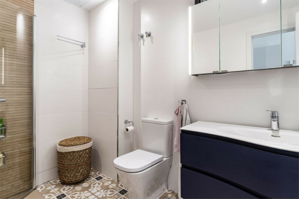 Penthouse Higueron Málaga - image 14