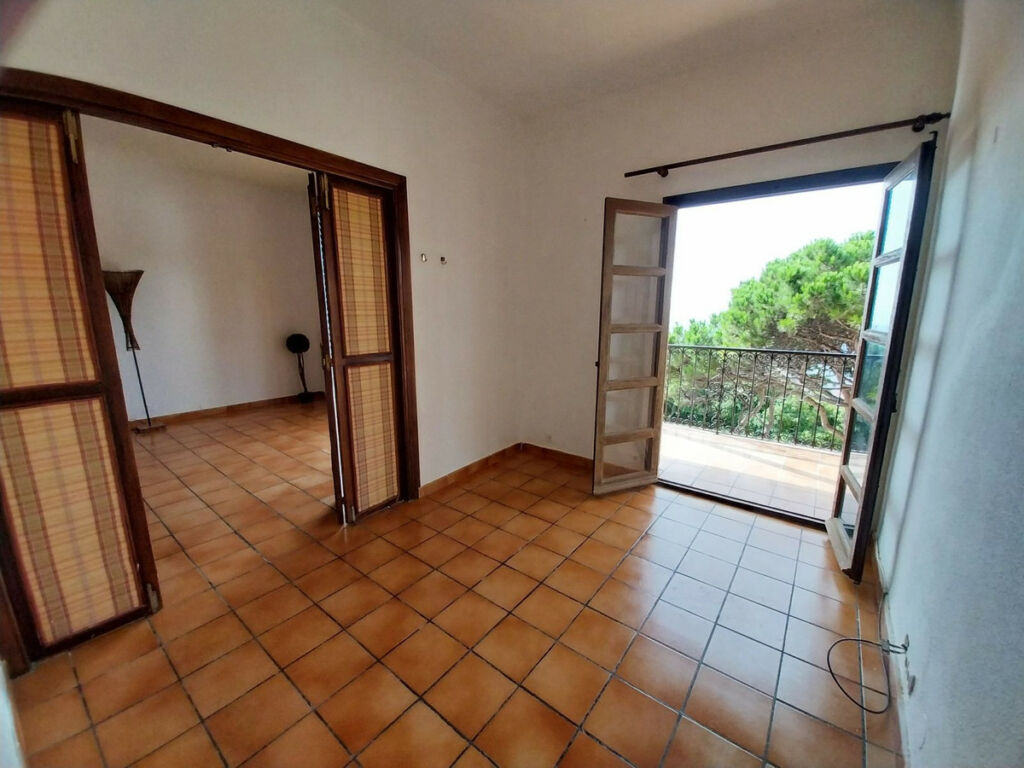 Middle Floor Apartment Calahonda Málaga - image 15