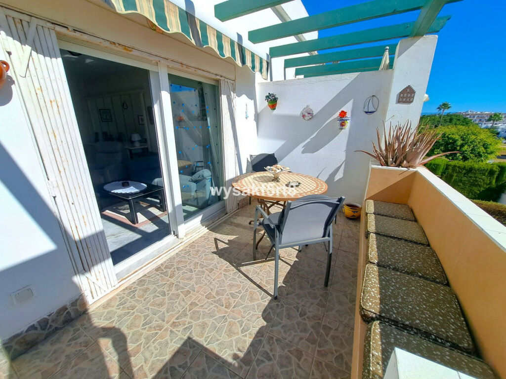 Middle Floor Apartment La Duquesa Málaga - image 14