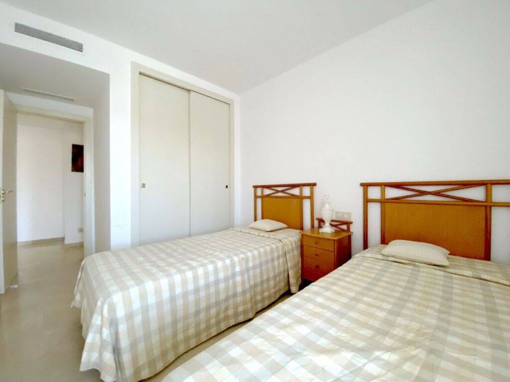 Middle Floor Apartment Manilva Málaga - image 14