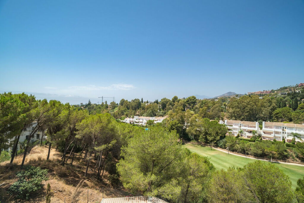 Ground Floor Apartment La Quinta Málaga - image 14