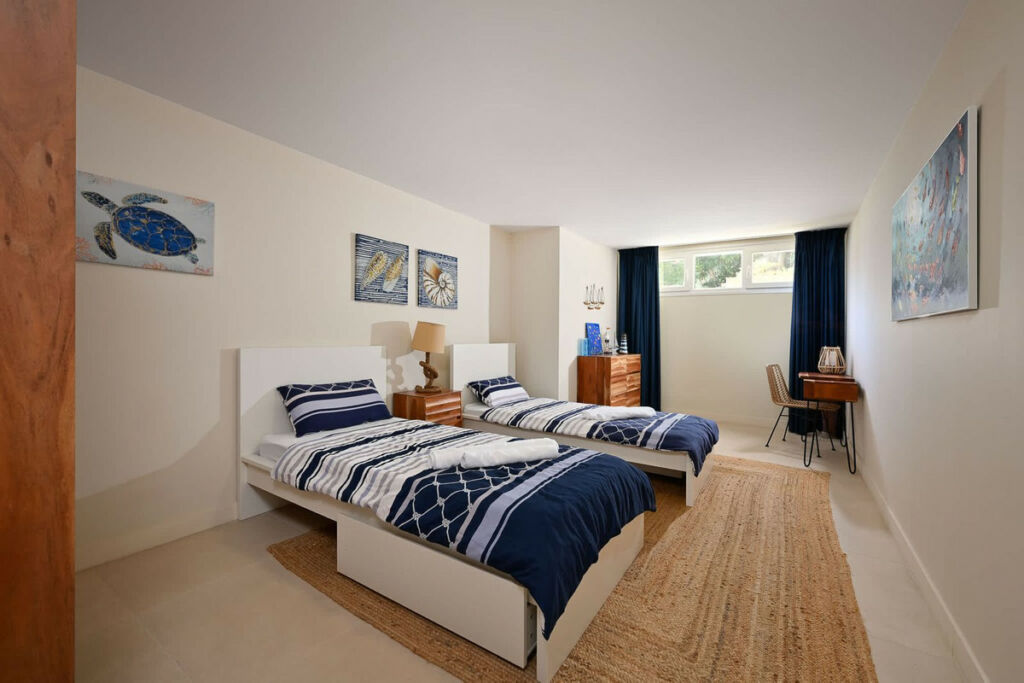 Detached Villa Marbesa Málaga - image 14