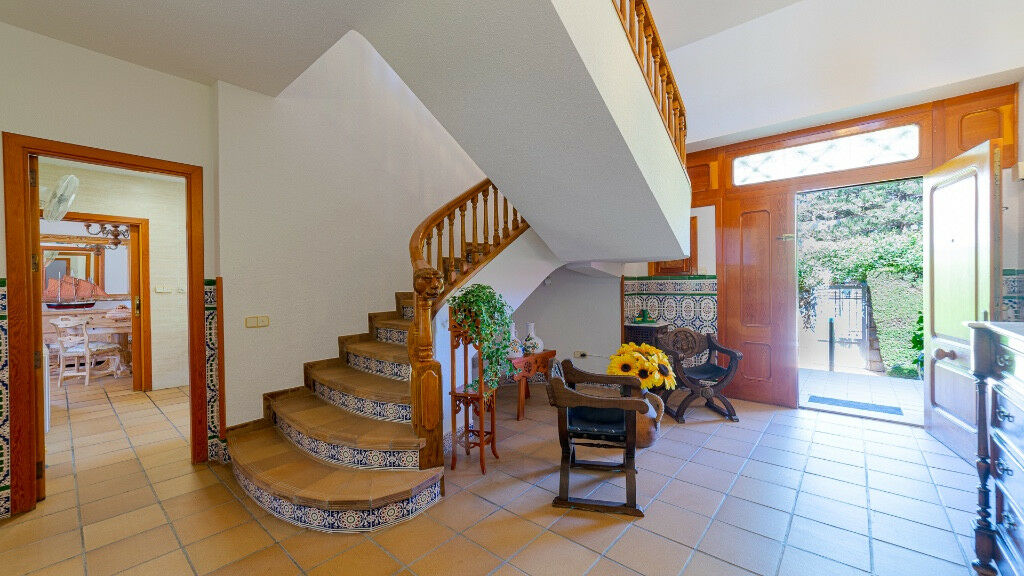Detached Villa Campoamor Alicante - image 14