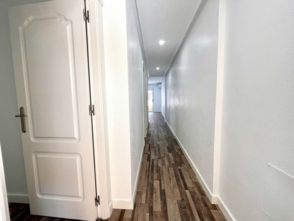 Middle Floor Apartment San Miguel de Salinas Alicante - image 14