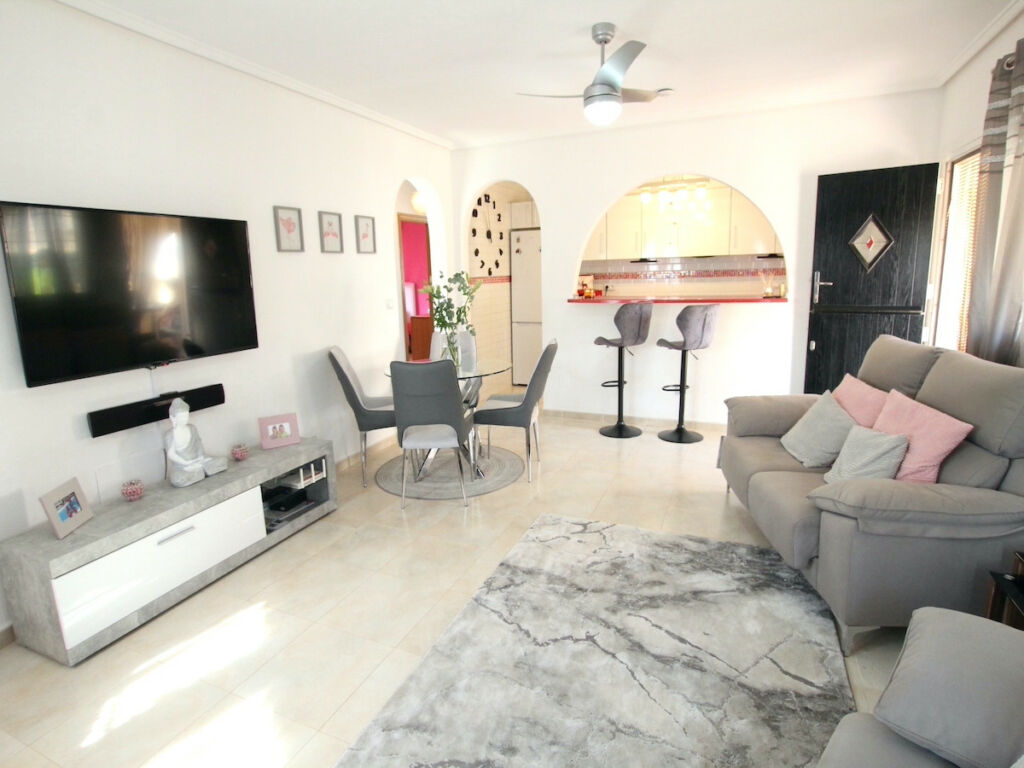 Detached Villa Benimar Alicante - image 14
