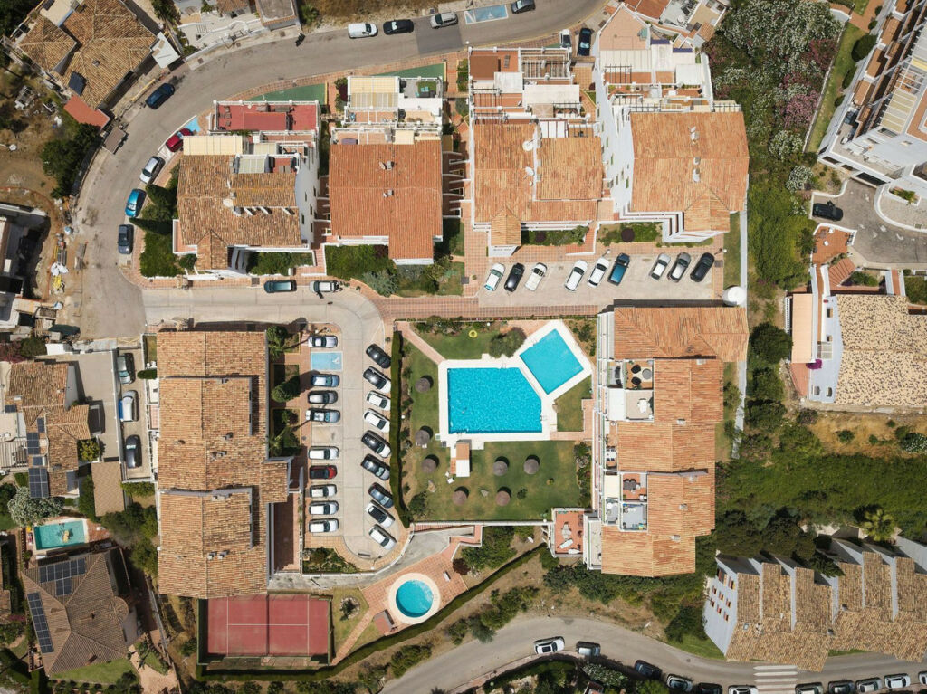 Middle Floor Apartment Riviera del Sol Málaga - image 14