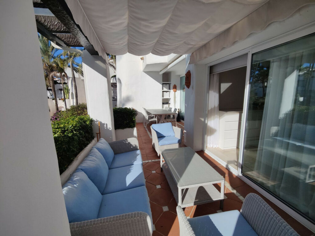 Middle Floor Apartment Puerto Banús Málaga - image 14