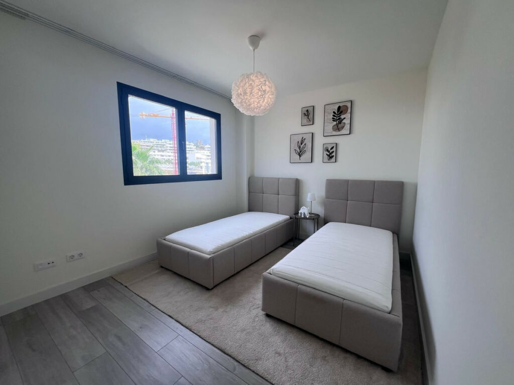 Penthouse Estepona Málaga - image 14