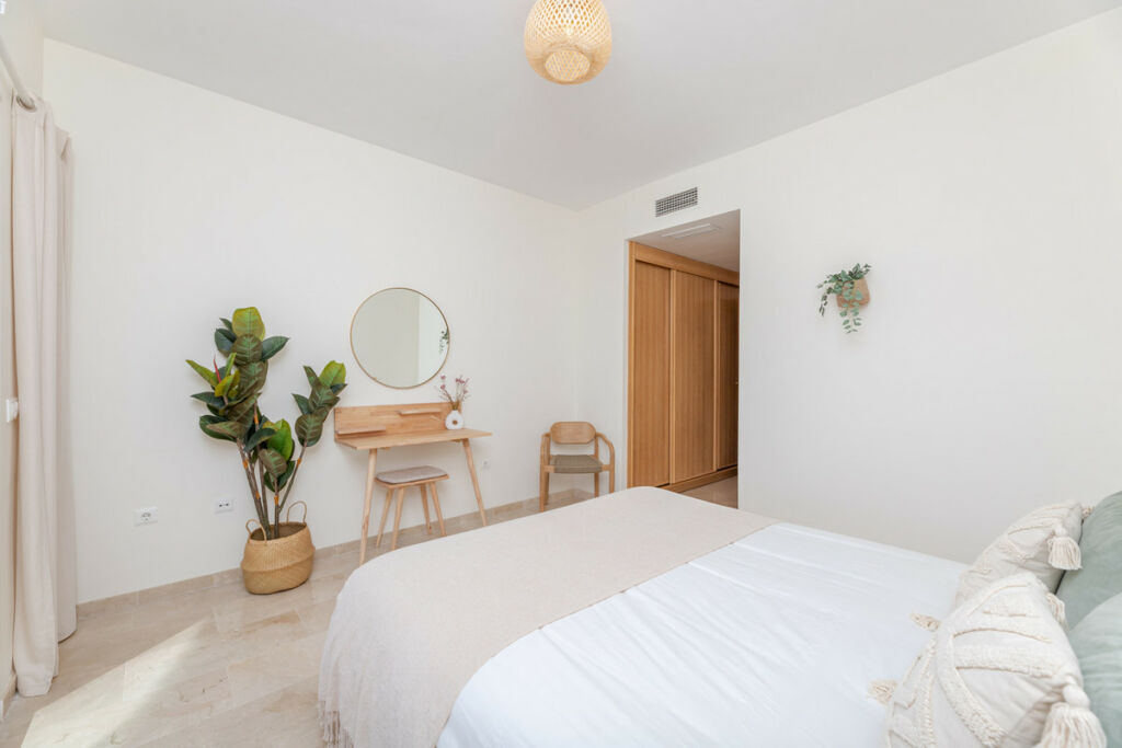 Ground Floor Apartment Estepona Málaga - image 14